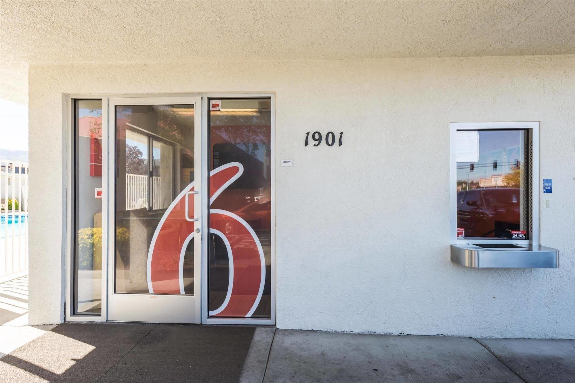 Motel 6-Reno, Nv - Virginia Plumb Ngoại thất bức ảnh